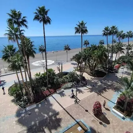 1St Line Of The Beach, La Rada Beach! Ac,Wifi,Terrace, Private Parking Estepona Zewnętrze zdjęcie