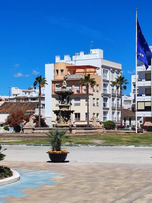 Apartamento 1st Line Of The Beach, La Rada Beach! Ac,wifi,terrace, Private Parking *